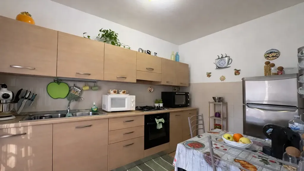 Kitchen - Modernised Apartment with Terrace in San Bonifacio