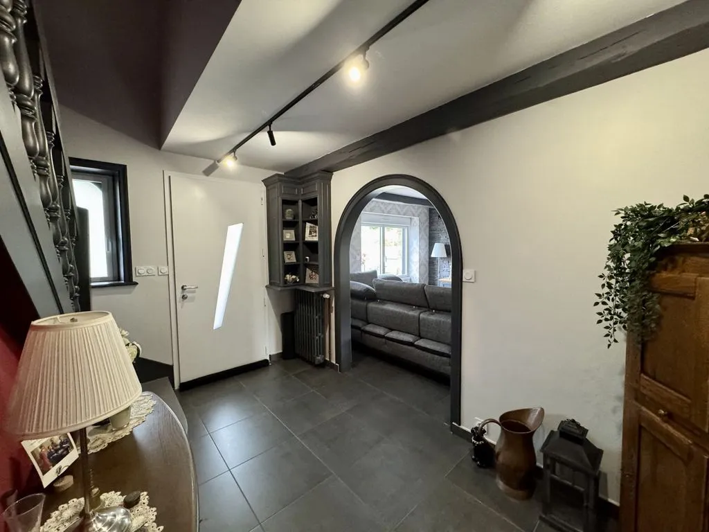 hallway_entrance