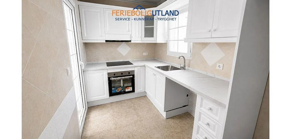 Cuisine - Terraced Semi-Detached with Pool in Cabo Roig