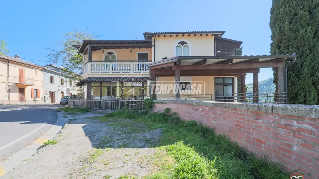 Välivaade - Independent House with Panoramic View in Predappio
