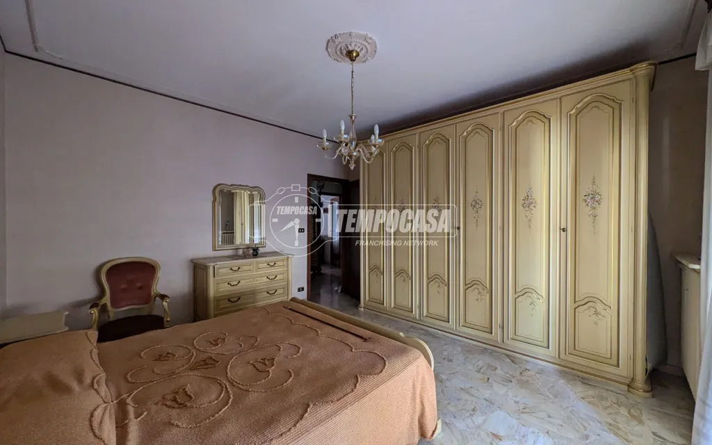 Magamistoad - Spacious Apartment with Balconies in Pont-Canavese