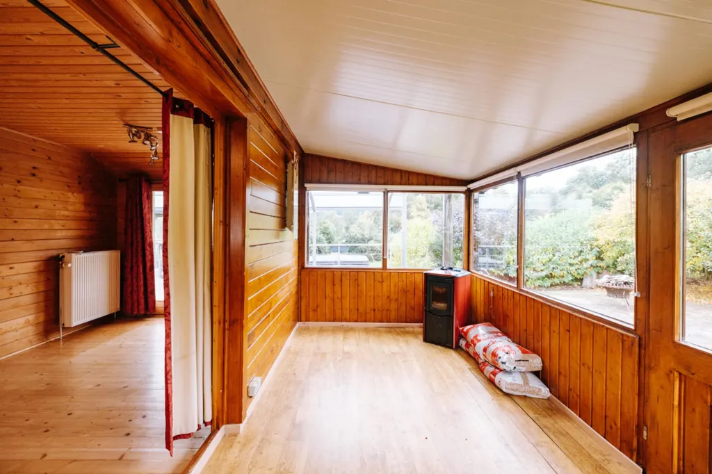 Terrass - Chalet with Jacuzzi in Saint-Vith