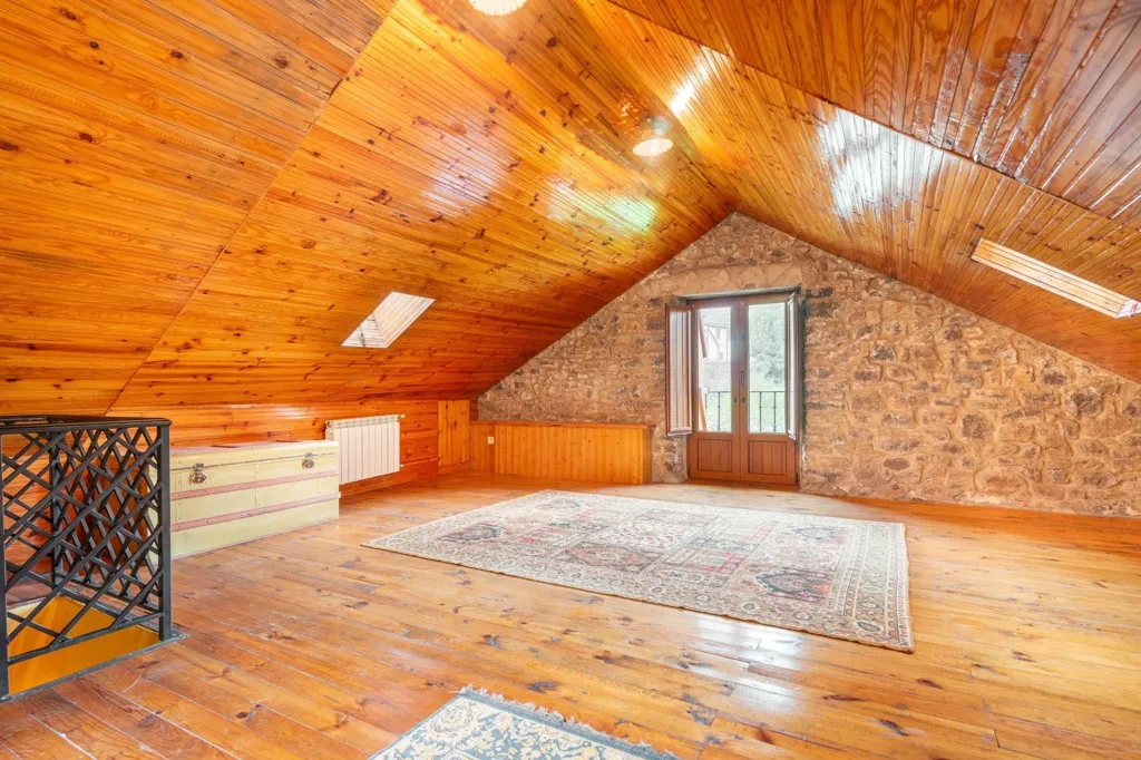 Toad - Converted Watermill with Garden in Babia Valley