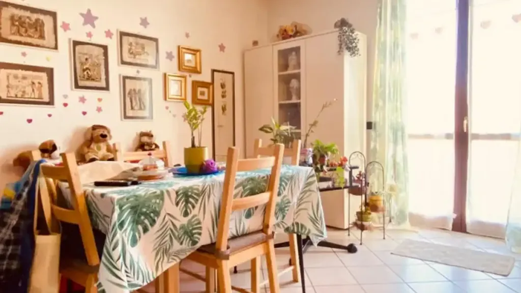 Dining Room - Balcony Flat in Prevalle