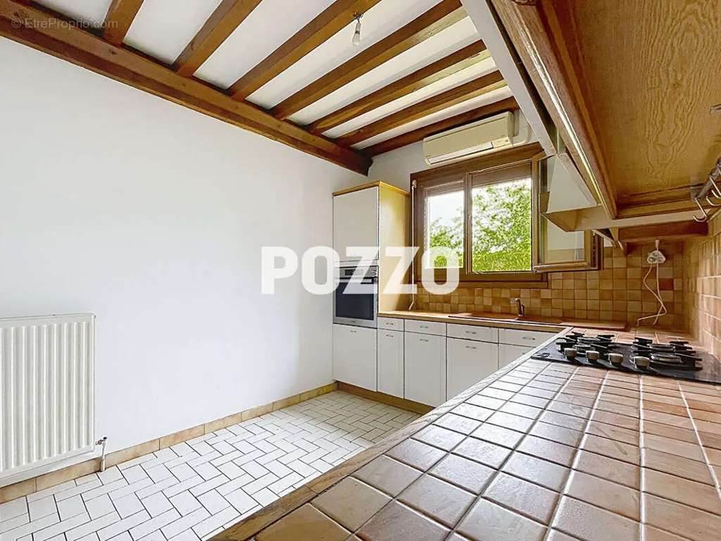 Cucina - Detached House with South-Facing Terrace near Caen