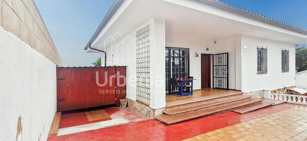 Välivaade - 5-Bedroom House with Pool in Niàgara Parc