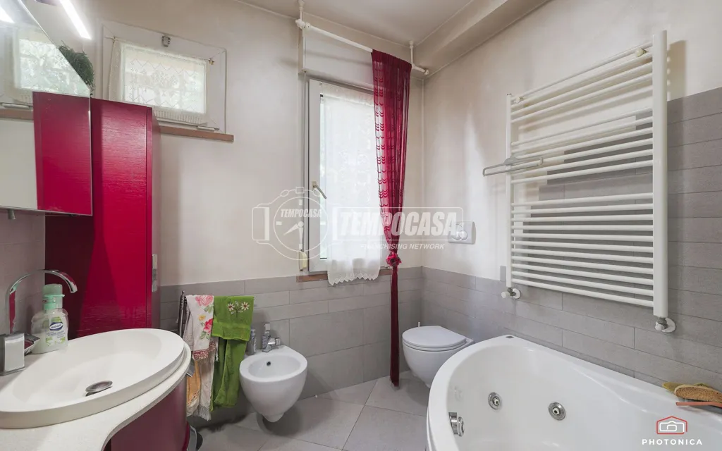 Vannitoad - Terraced Villa with Two Apartments in Cattolica