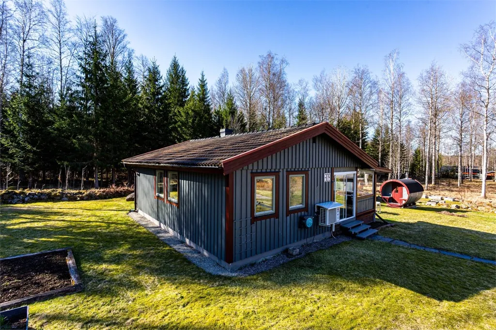 Õhuvaade - Cottage with Pool Access in Sör-Älgen