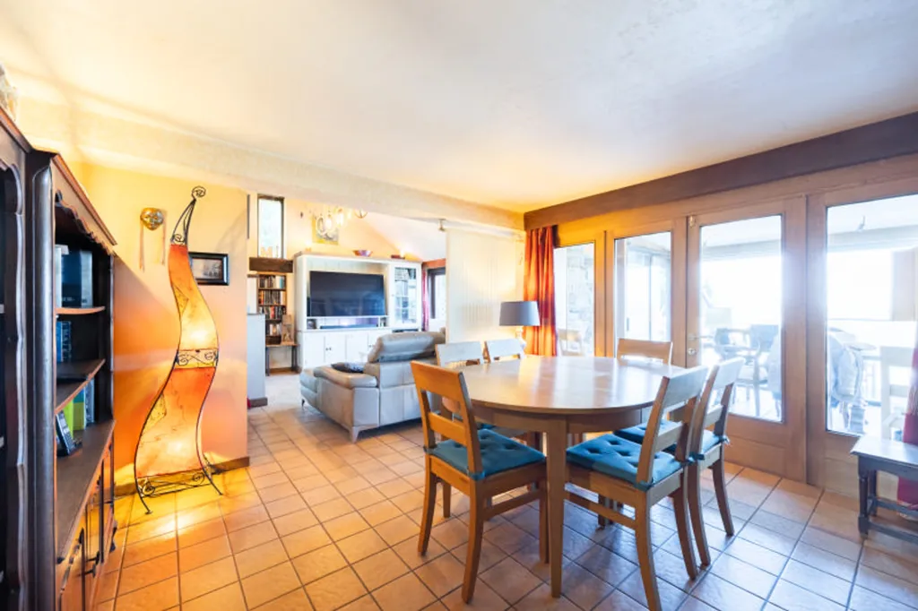 Salle à manger - Maison de Caractère avec Piscine à Xhoris