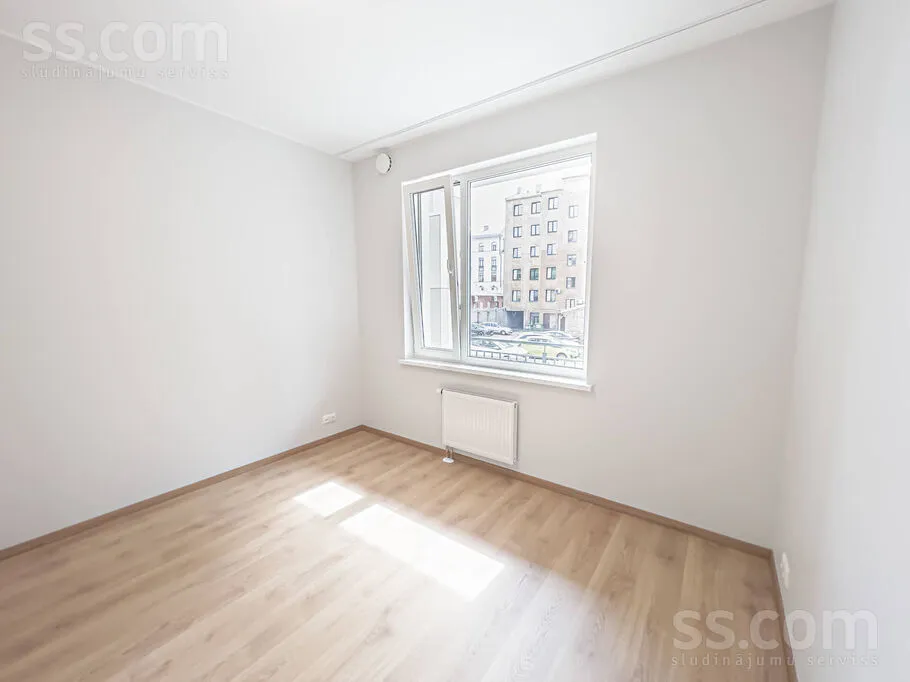 Toad - 2-Bedroom Apartment with Balcony in Riga Centre