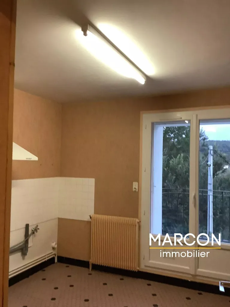 Stanze - Flat with Balcony in Aubusson
