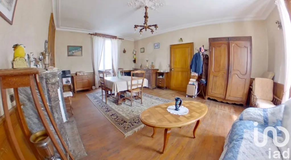 Elutuba - Charming Village House with Courtyard in Alexain