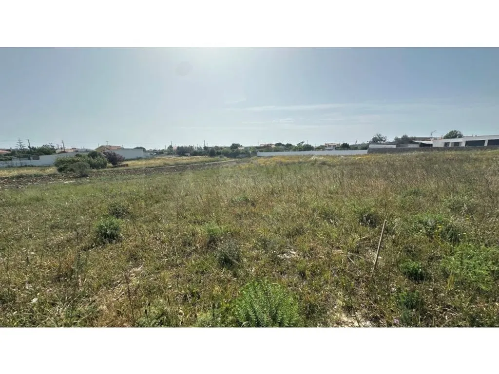 Jardin - Urban Plot with Serra de Sintra Views in Terrugem