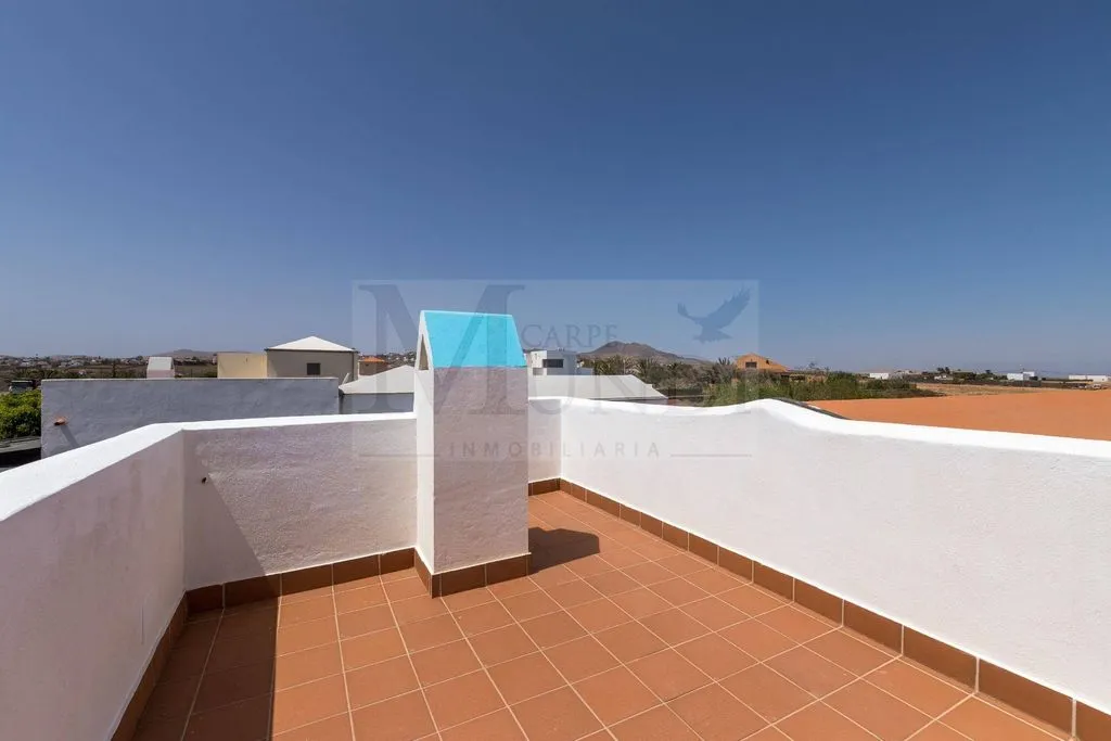 Terrasse - Luxury Villa with Pool in Villaverde, Getafe