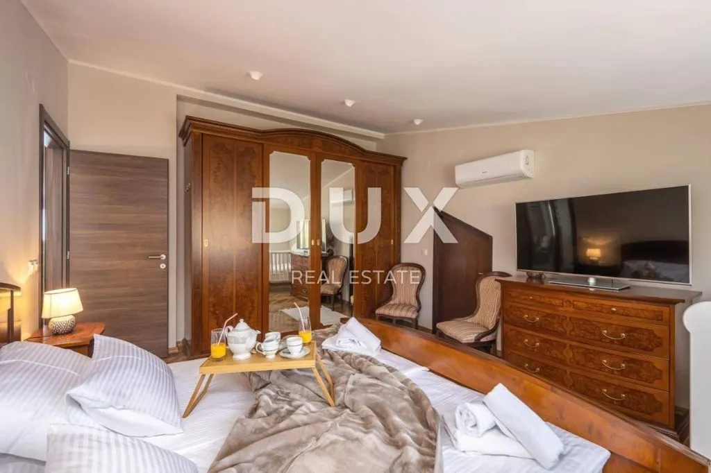 Magamistoad - Apartment with Sea View in Opatija