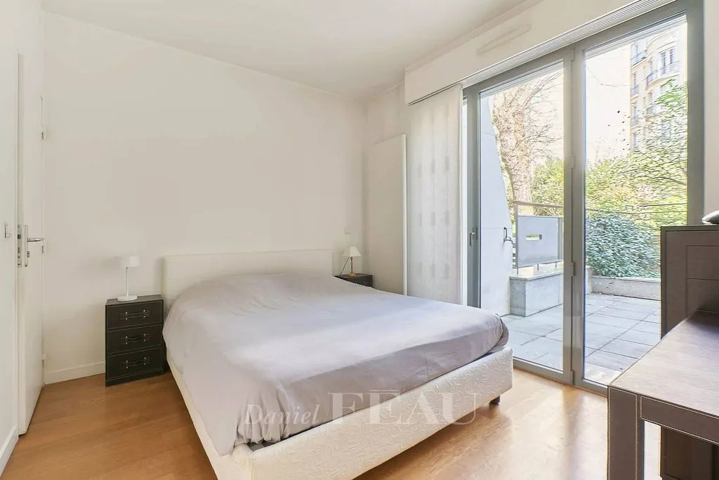 Magamistoad - Luxury Flat with Garden in Paris