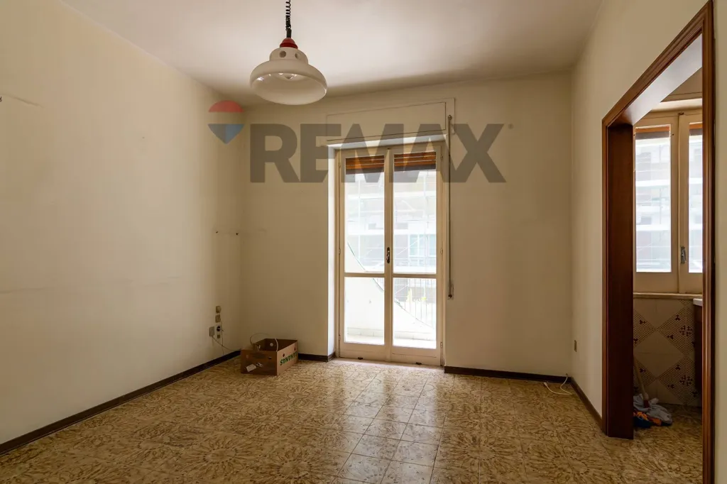 Pièces - Apartment with Balcony in Siracusa Centre