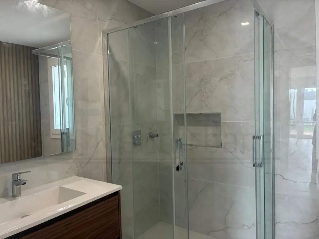 Salles de bain - Luxury Semidetached House with Pool in Cascais