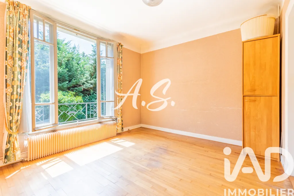 Chambres - Maison de Charme avec Jardin à Sceaux