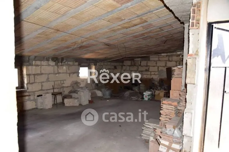Garage - Two Apartments with Balcony in Pomarico
