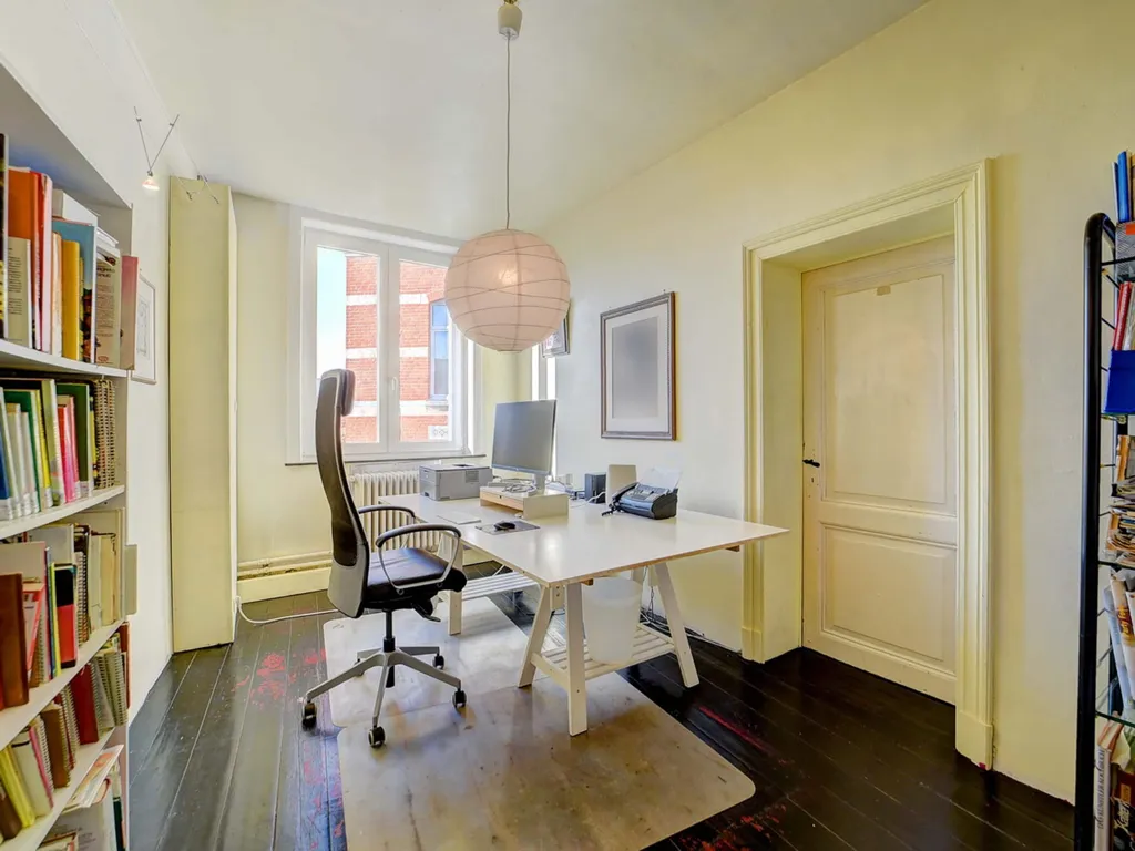Bureau - Maison Semi-ouverte avec Jardin à Overijse