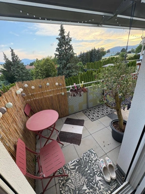 Balcone - Apartment with Garden View in Ternitz
