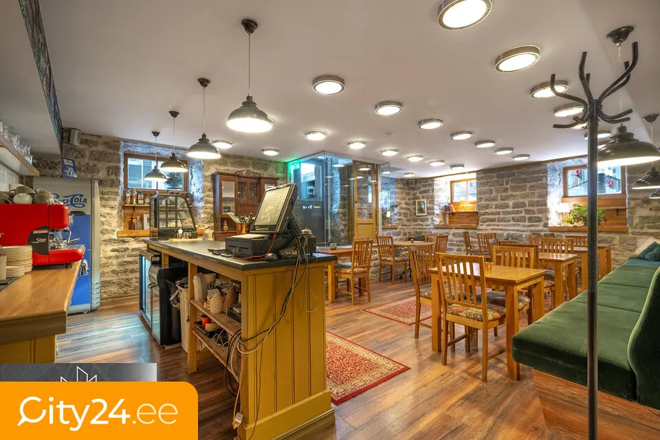 Söögituba - Loft Office with Storage in Tallinn City Centre