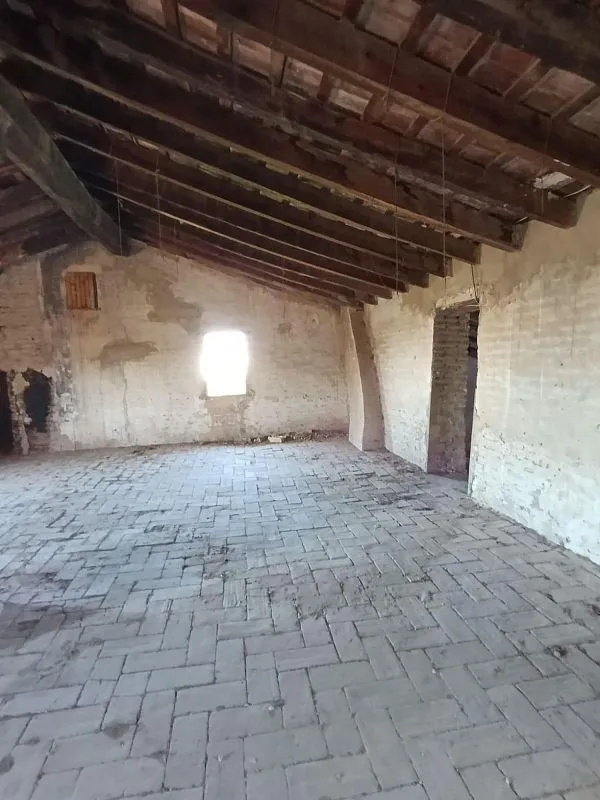 Pièces - Rustic Farmhouse with Land near Huerta