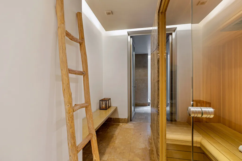 Rooms - Modern Villa with Wellness Area in Dessel