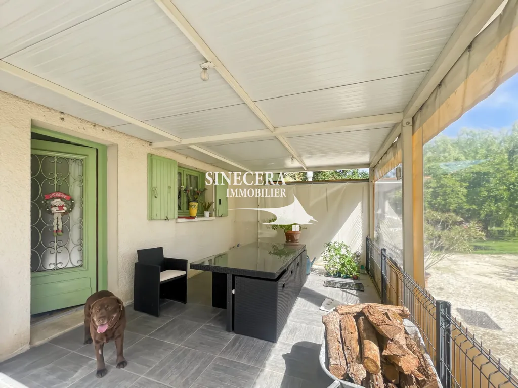 Terrasse - Maison de Caractère avec Piscine en Campagne