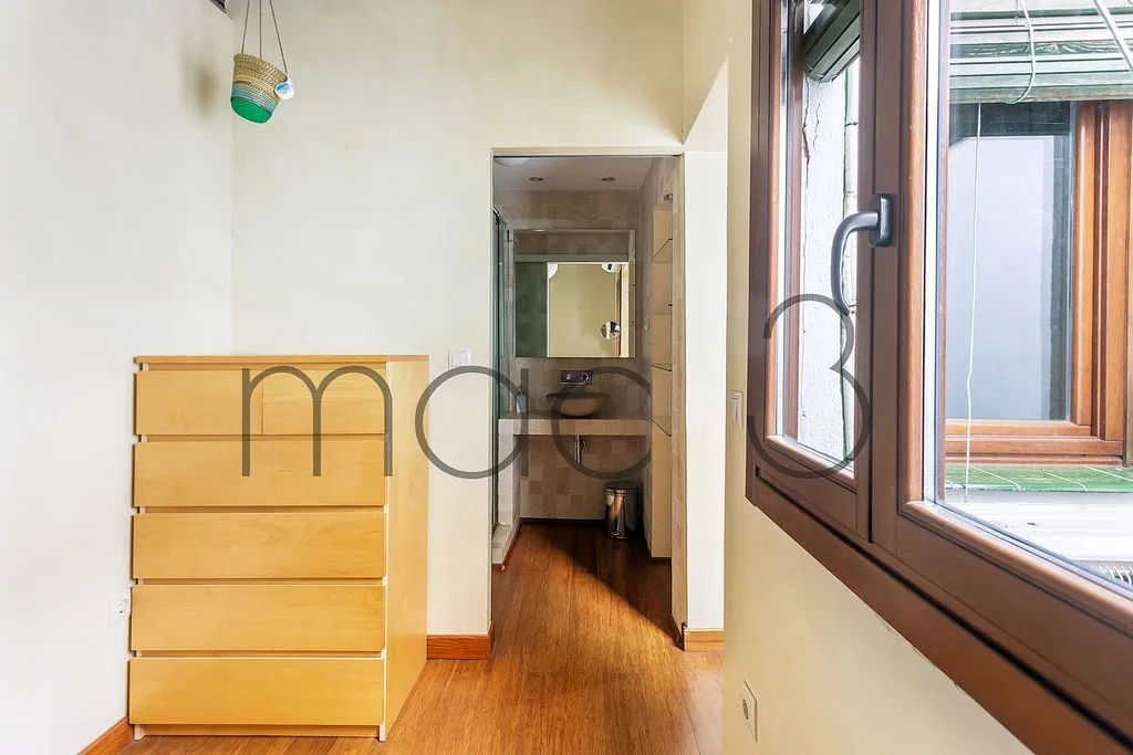 Pièces - Apartment with Balcony in Justicia, Madrid