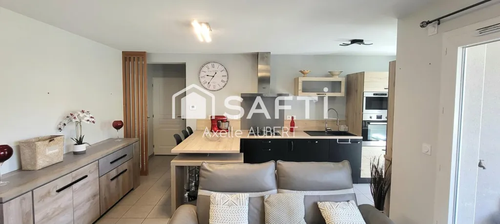 Elutuba - T3 Apartment with Balcony in Montluel