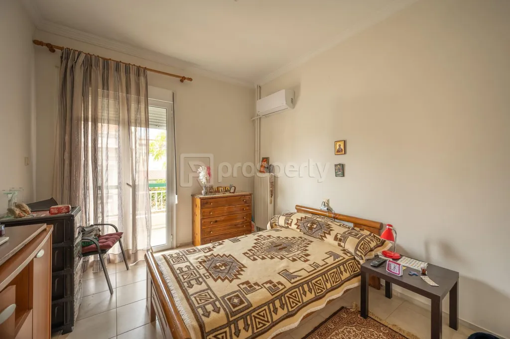 Magamistoad - South-Facing Apartment with Balconies in Patra