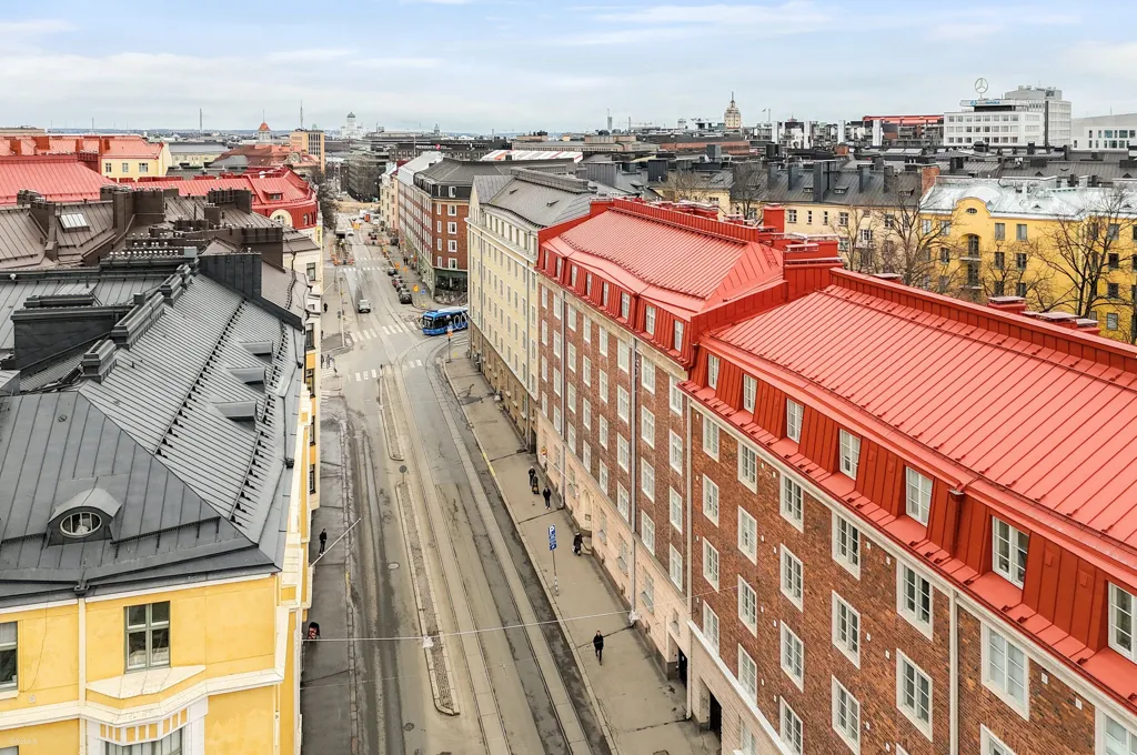 Balcon - Bright Apartment with High Ceilings in Etu-Töölö
