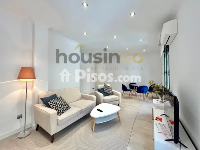Living Room - Modernised Flat with West View in Chamberí