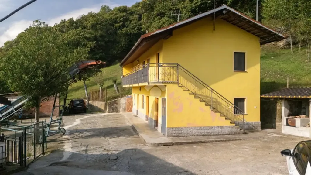Välivaade - Independent House with Panoramic View in Rifreddo