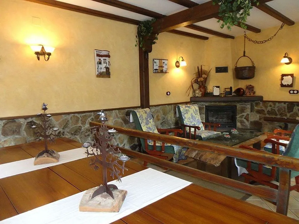 Salle à manger - Adosado with Rustic Decor in Riocavado de la Sierra