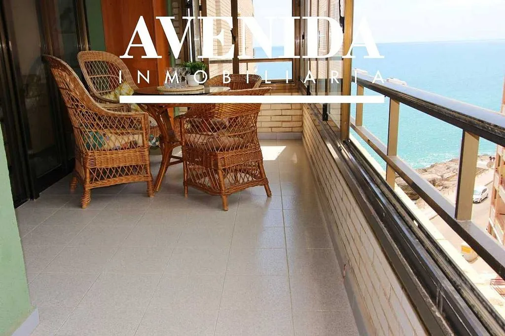Rõdu - Sea View Apartment with Terrace in Oropesa