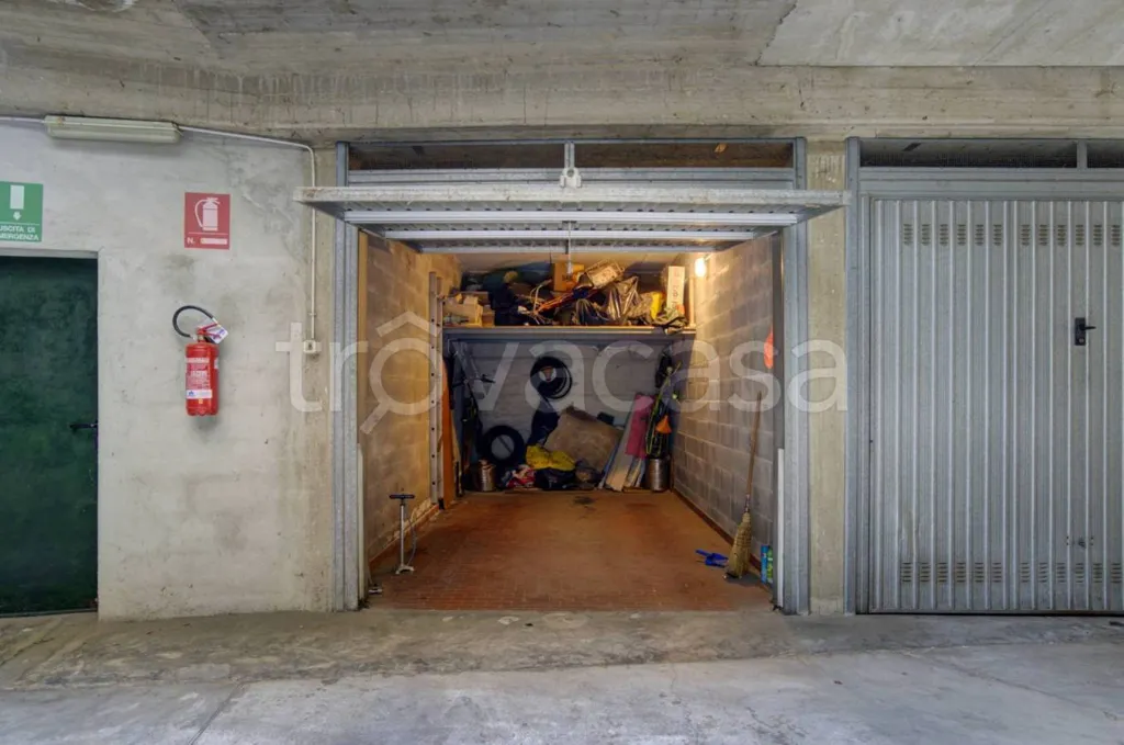 Garaaž - Apartment with Parking in Torino