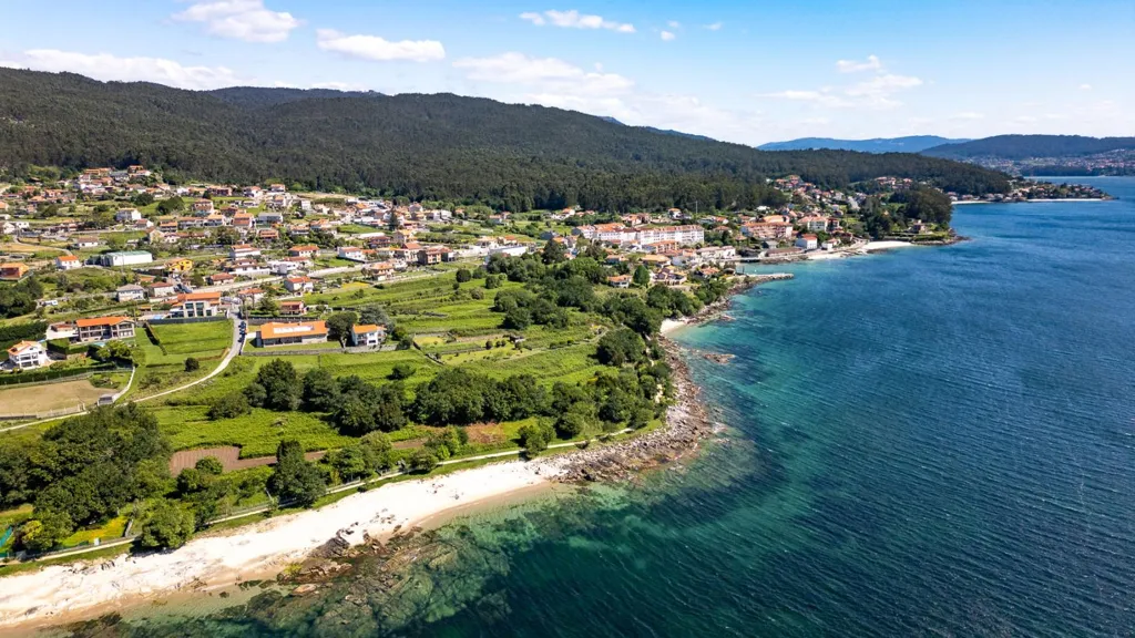 Õhuvaade - New Villa with Sea Views in Poio
