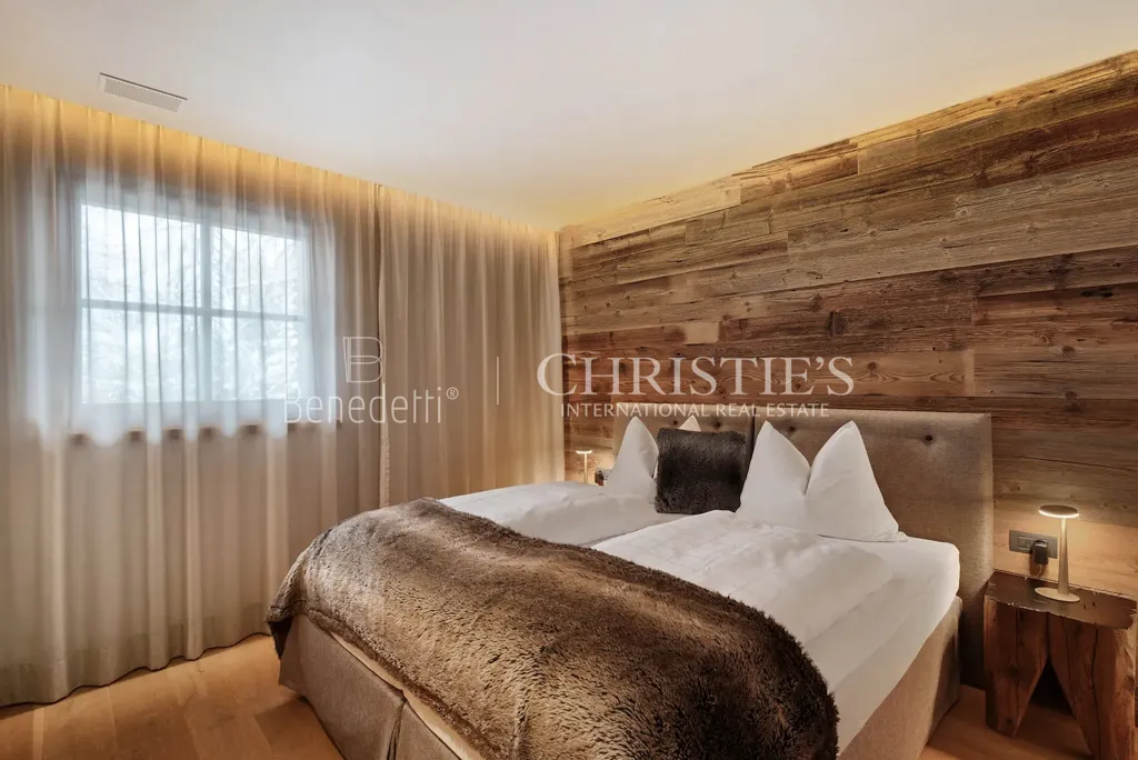 Magamistoad - Luxury Chalet with Ski-in/Ski-out in Olang