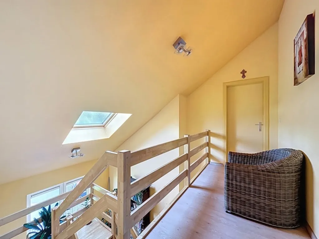 Toad - Duplex with Terrace in Sprimont