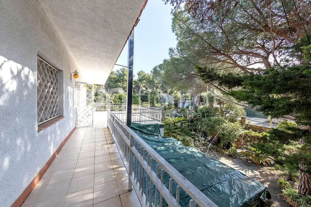 Balcon - Luxury Villa with Sea View in Lloret de Mar