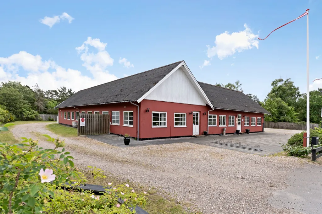 Exterior - Restaurant with Sea View in Ellinge Lyng
