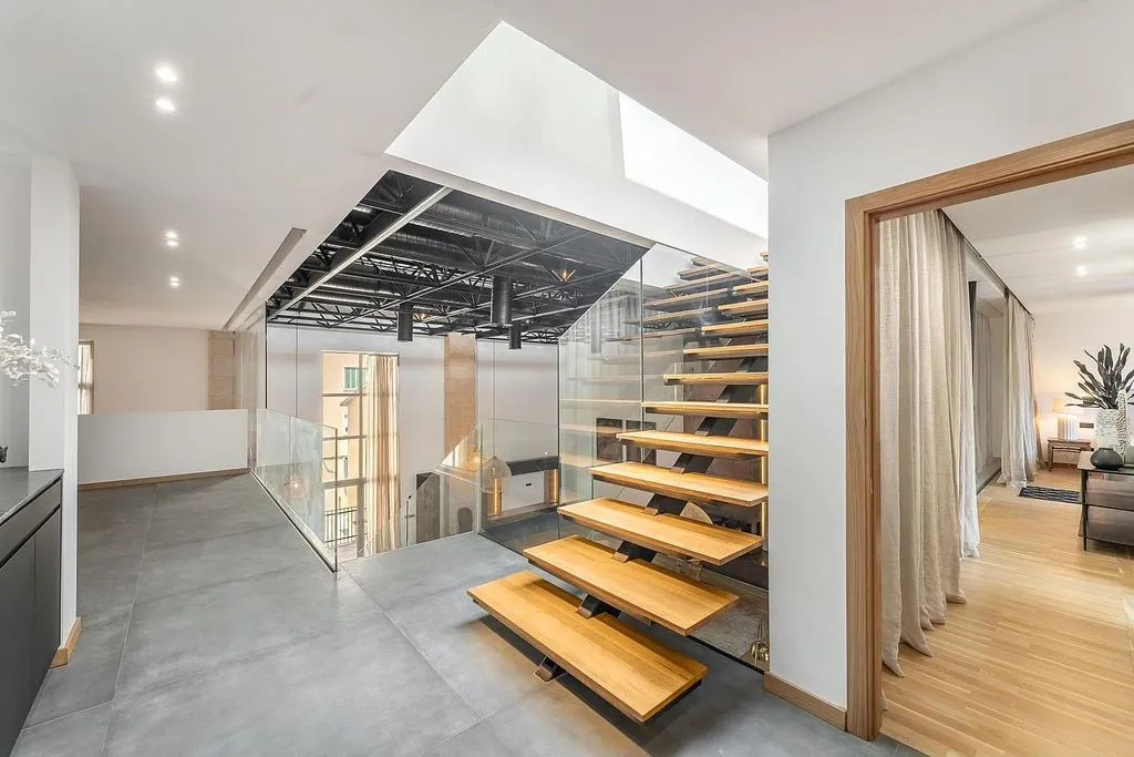 Toad - Loft with Rooftop Terrace in Santa Catalina