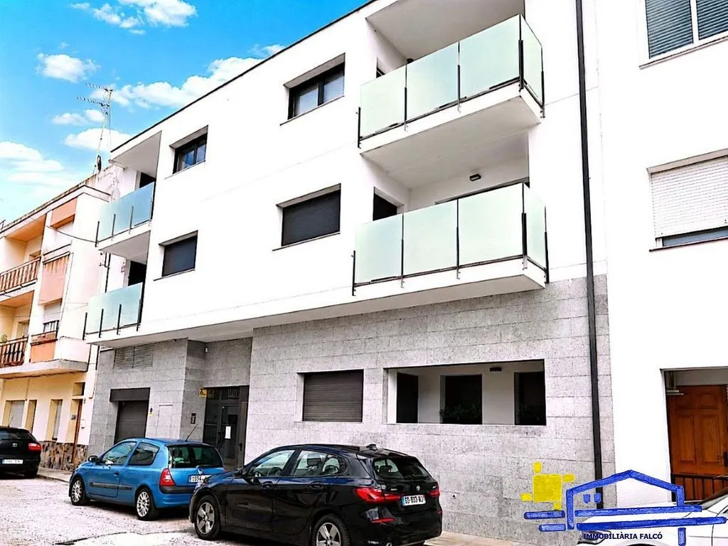Välivaade - Apartment with Pool in Llançà Centre