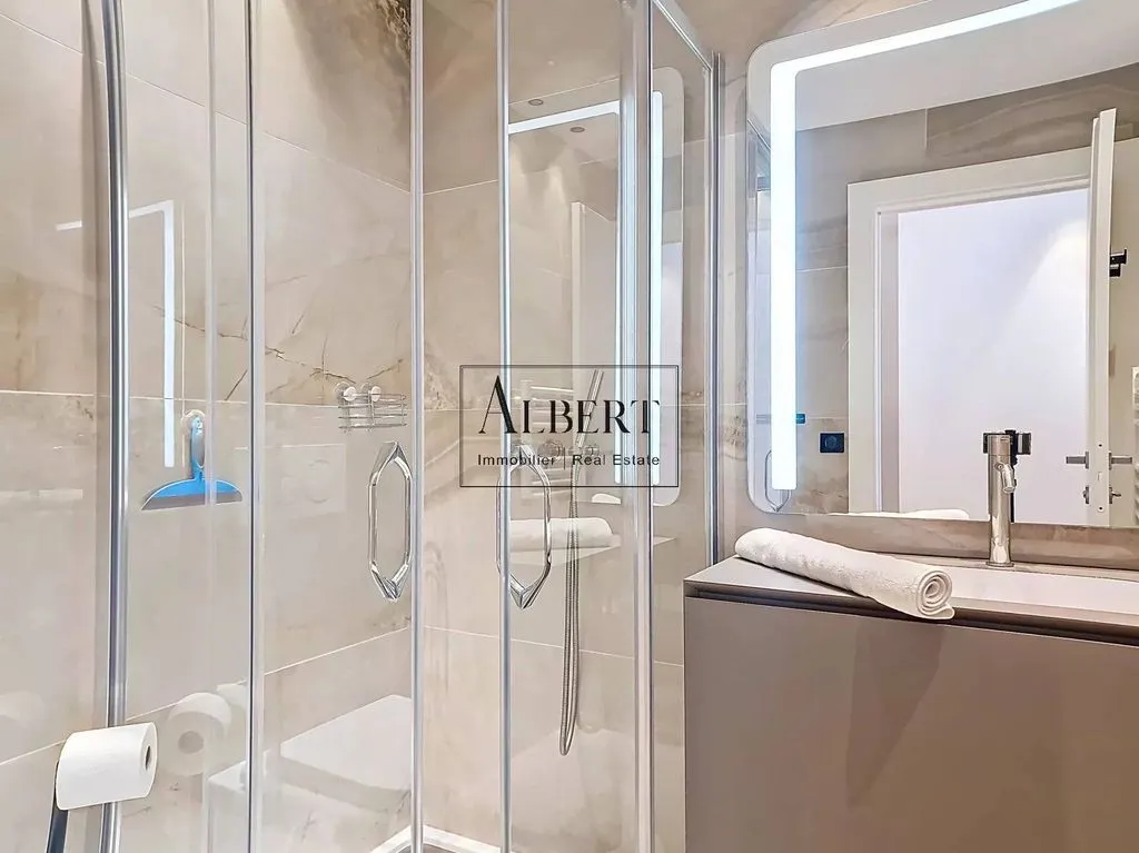 Appartement Luxueux avec Vue Mer à Cannes