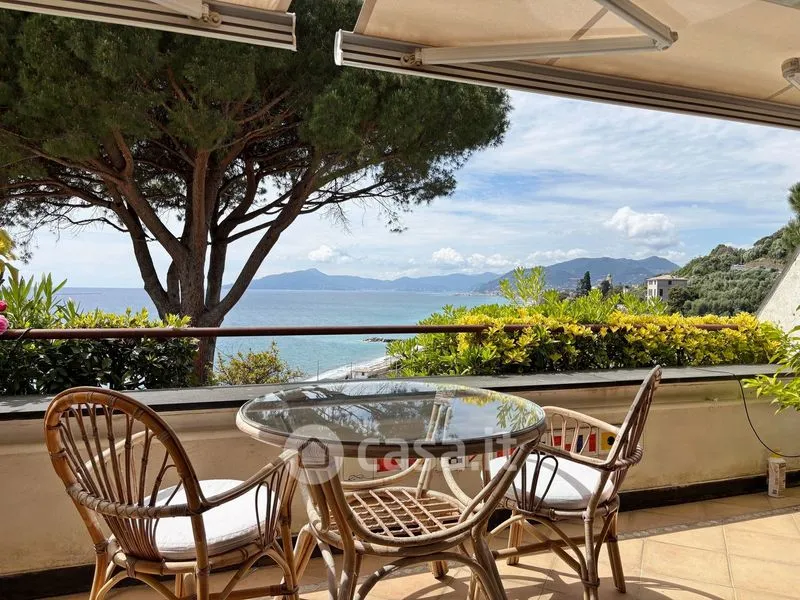 Terrass - Attico with Sea View in Lavagna