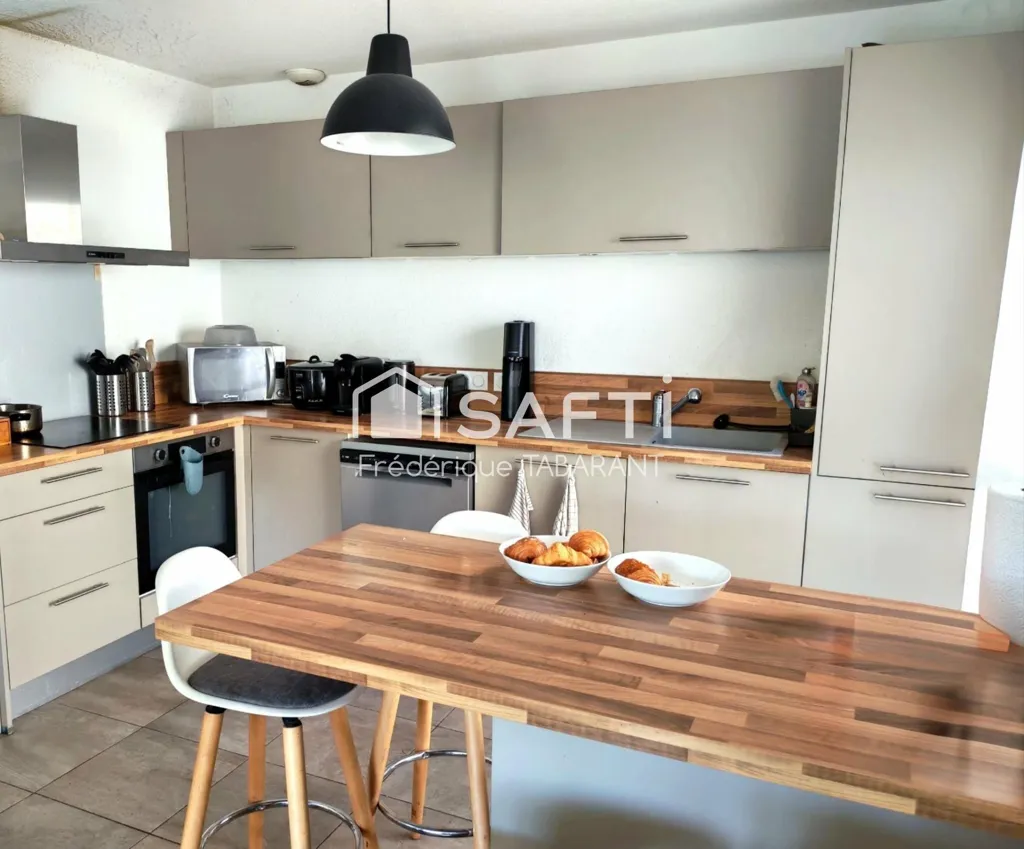 Kitchen - Detached House with Garden in Cugnaux