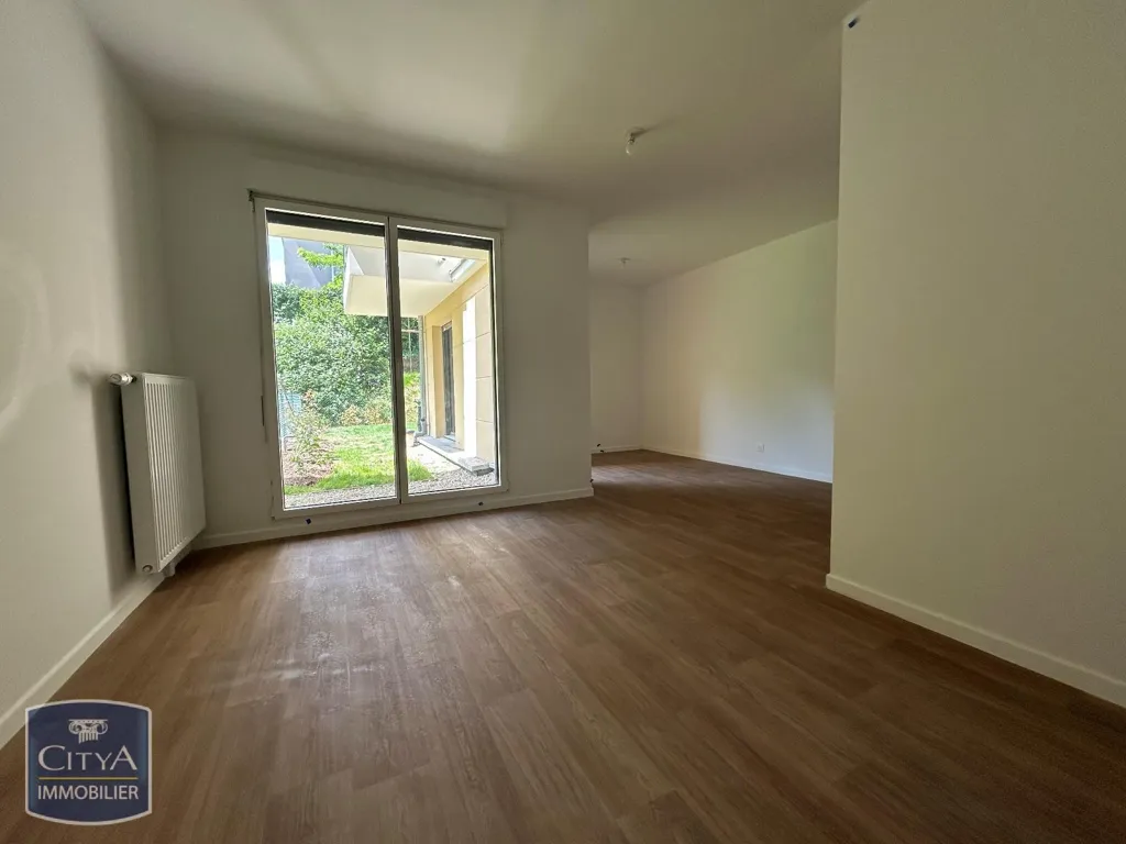 Toad - Studio with Terrace in Dourdan